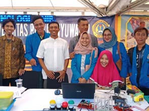Kuliahkaryawan Jember Nomor Foto Home 2